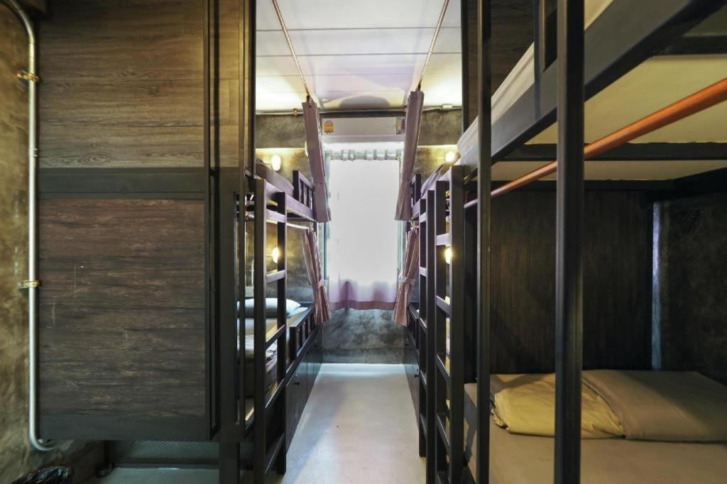 Vm1 Hostel Bangkok Kültér fotó